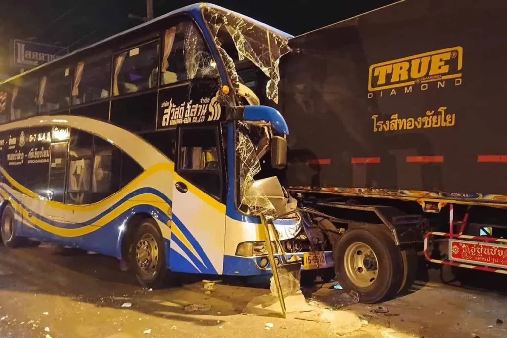 Bus Collision Injures 15 on Highway 201