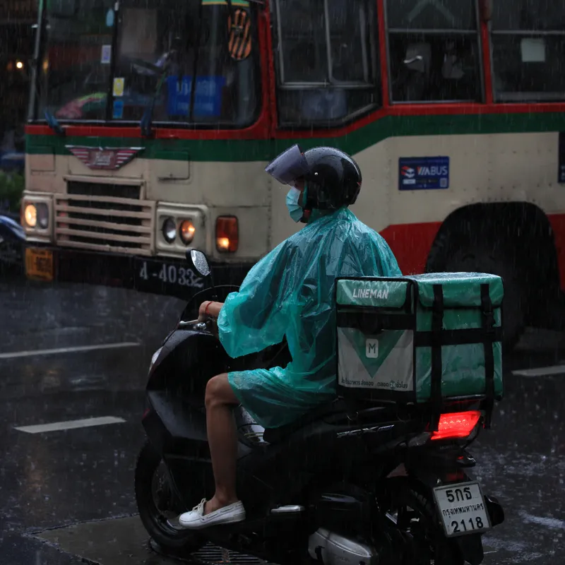 China Cracks Down on Food Delivery Price Wars