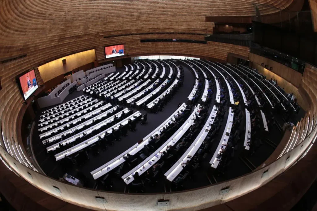 Government Prepared for Censure Debate on Key Issues