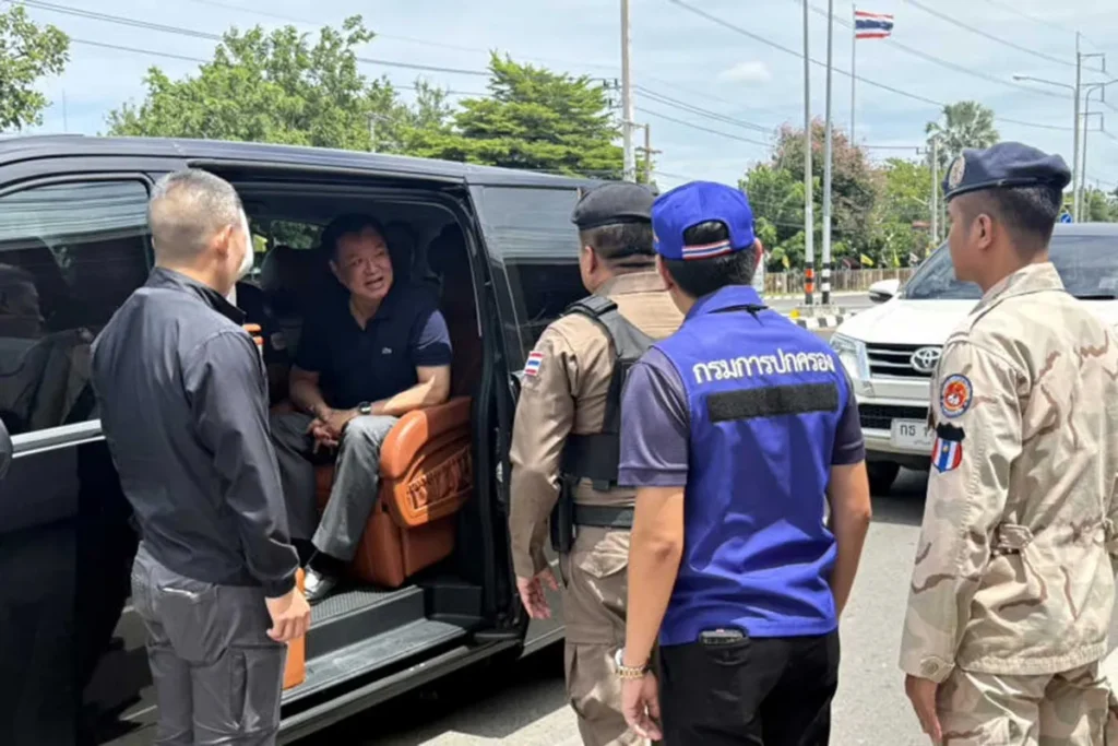 Anutin Denies Staged Stop in Buri Ram Checkpoint Incident